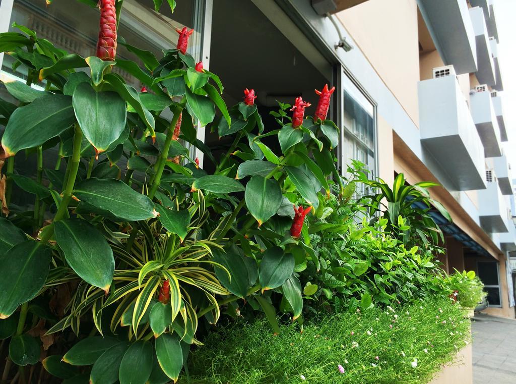 Grand Living Place Bangkok Exteriör bild